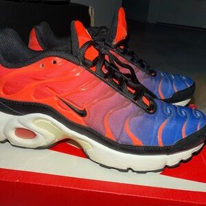 Nike Air Max Plus Gradient Red and Blue Sneakers